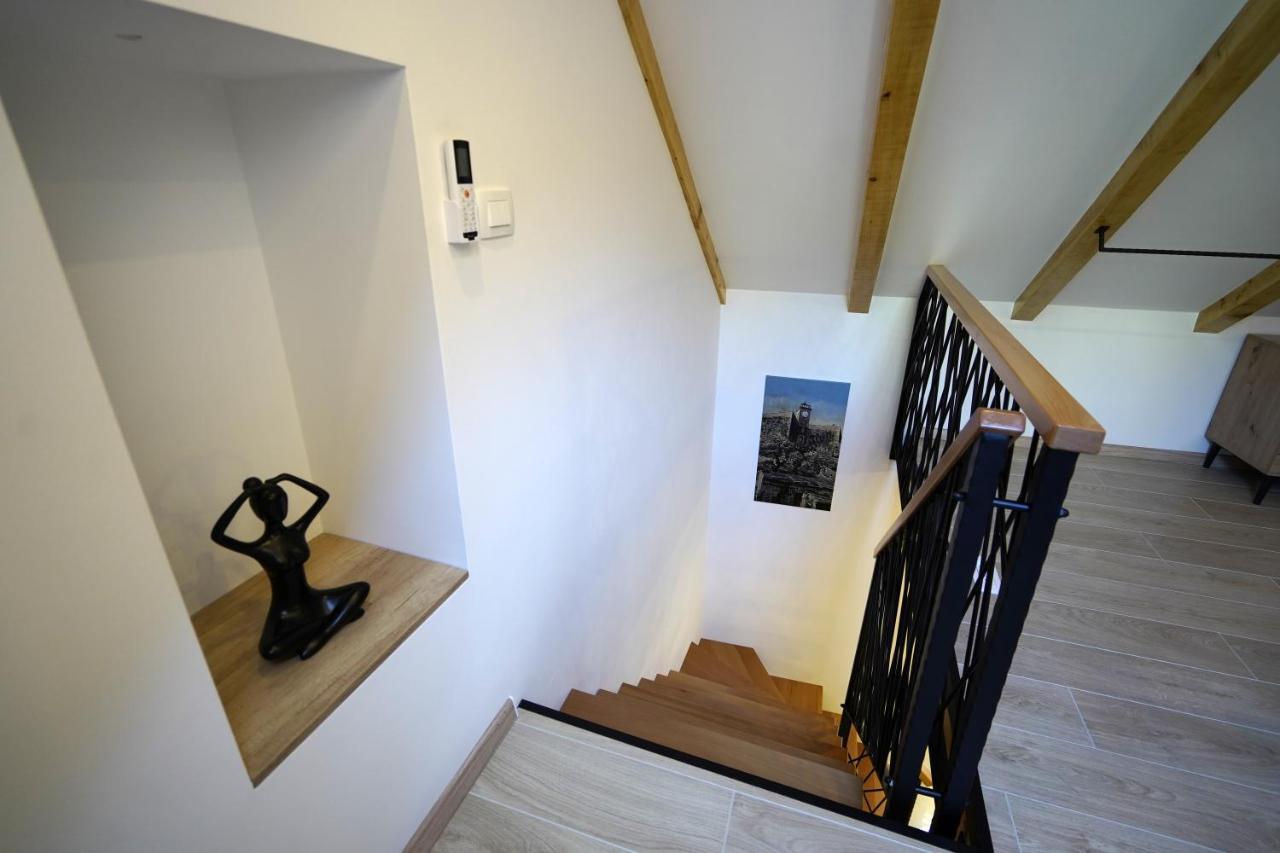 Apartment Ispod Ure Sinj Eksteriør bilde