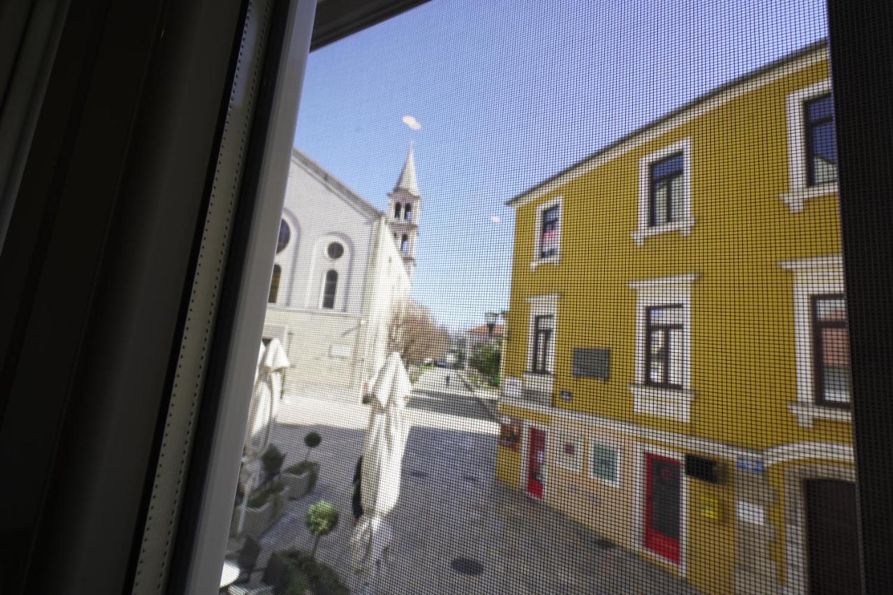 Apartment Ispod Ure Sinj Eksteriør bilde